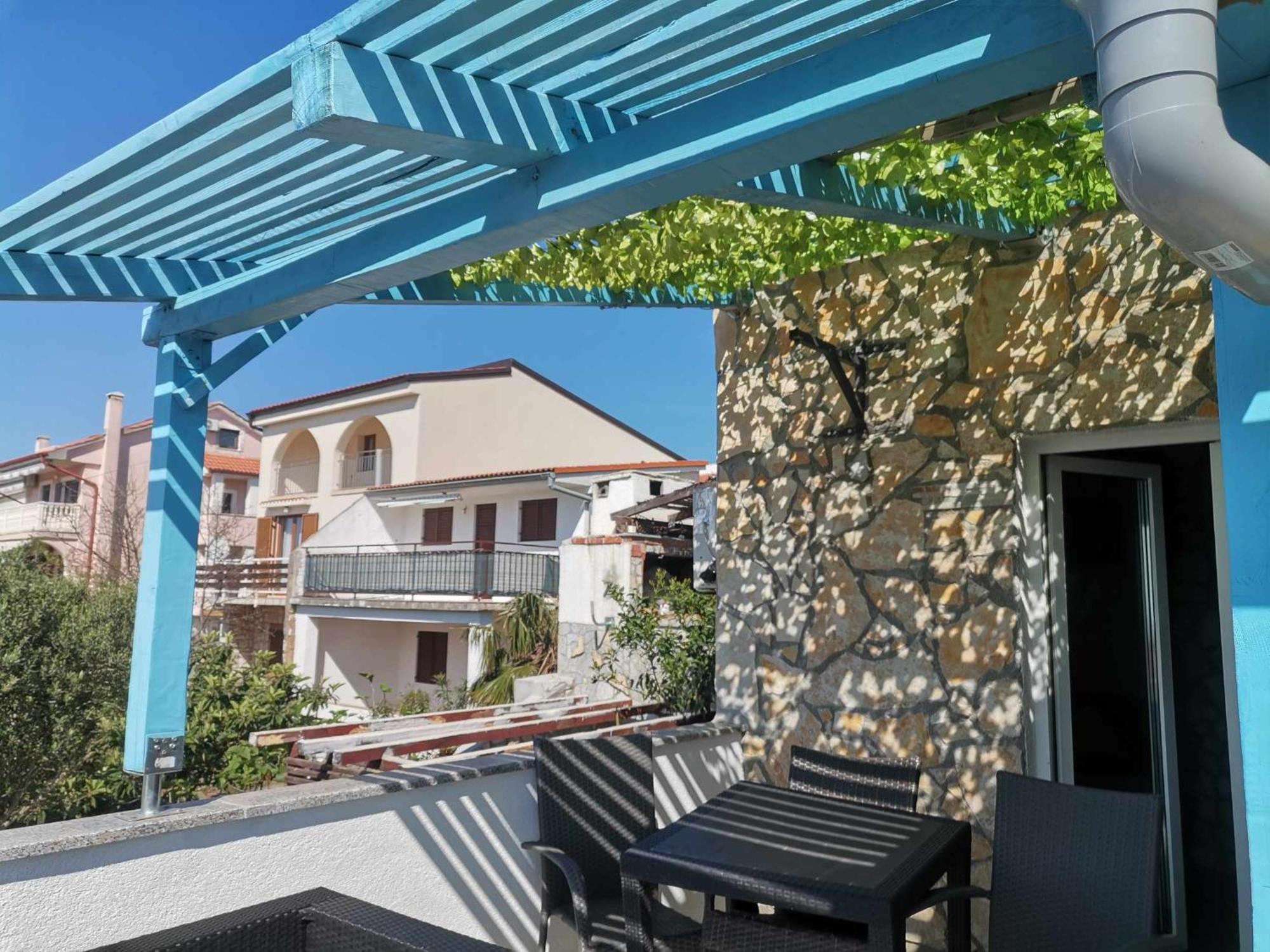 Apartmani 奥米沙利 外观 照片